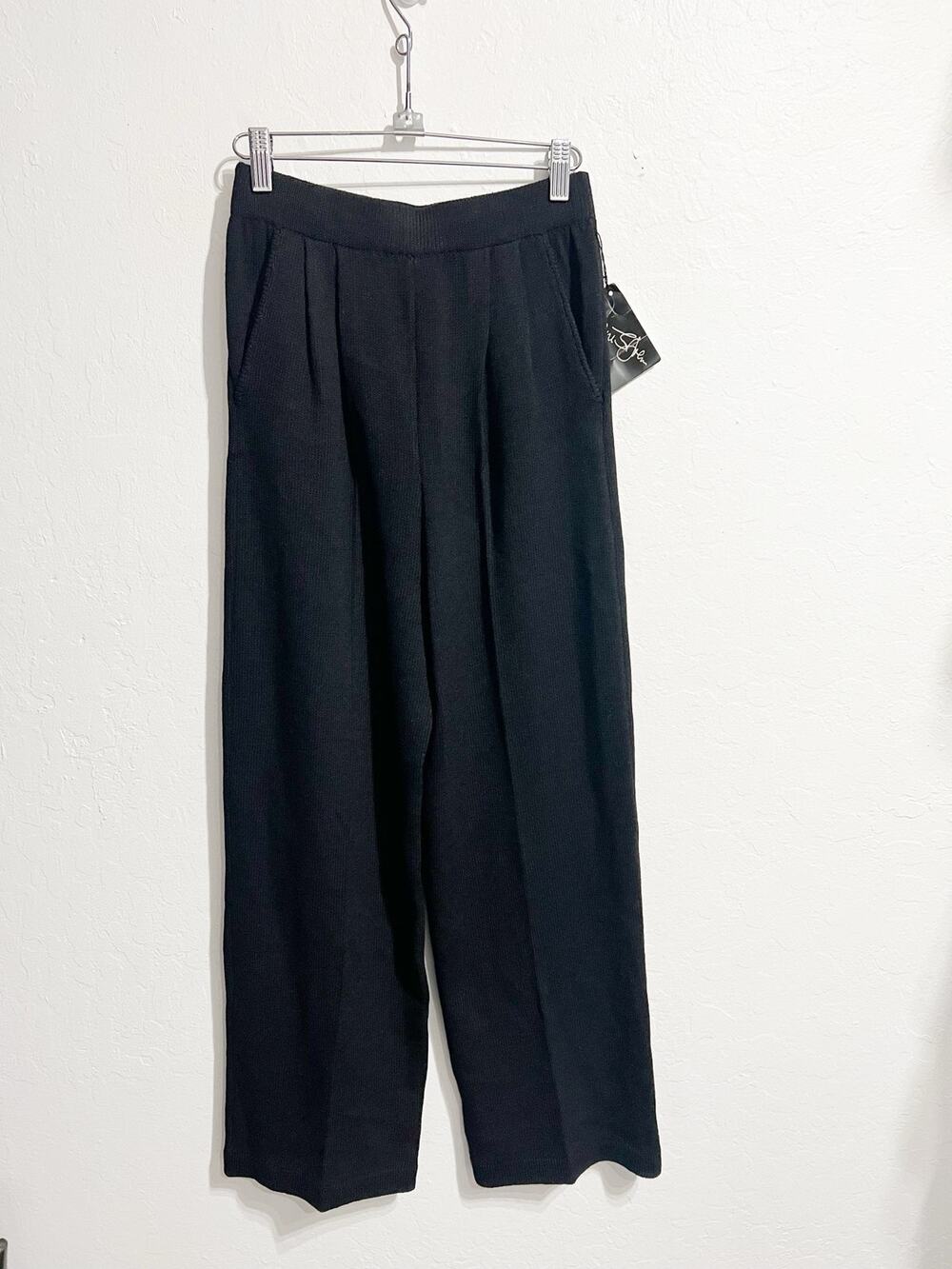 NWT St John Santana Knit Pleated Pants Sz 4P Pull On Wide Leg Black Trousers